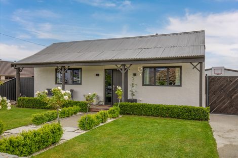 Photo of property in 42 Brandon Street, Alexandra, 9320