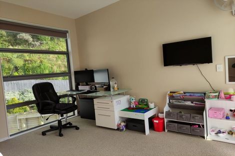 Photo of property in 30c Erlestoke Crescent, Churton Park, Wellington, 6037