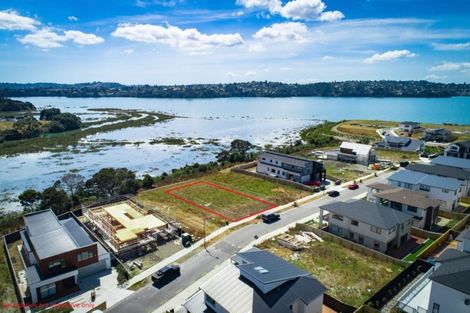 Photo of property in 24 Tai Crescent, Hobsonville, Auckland, 0616