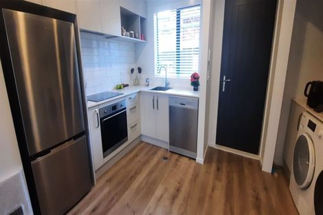 Photo of property in 2/37 Webb Street, St Albans, Christchurch, 8014