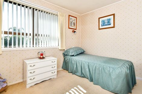 Photo of property in 8 Capella Place, Manurewa, Auckland, 2102