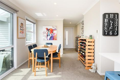 Photo of property in 10 Mcilwaine Place, Marton, 4710