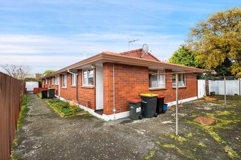 Photo of property in 70f Reid Road, South Dunedin, Dunedin, 9012