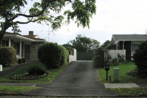 Photo of property in 27 Rosebank Grove, Waikanae, 5036