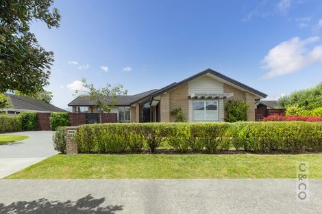 Photo of property in 3 Pohutukawa Parade, Riverhead, 0820