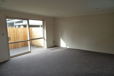 Photo of property in 114u2 Old Farm Road, Hamilton East, Hamilton, 3216
