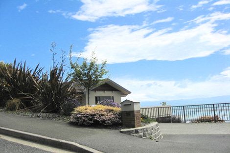 Photo of property in 16 Davies Drive, Atawhai, Nelson, 7010