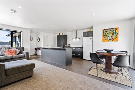 Photo of property in 3 Pinehurst Close, Te Kamo, Whangarei, 0112