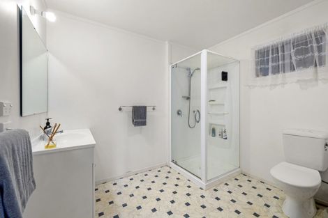 Photo of property in 106p Greenslade Road, Raglan, 3295
