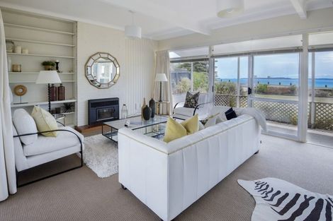 Photo of property in 72a Marine Parade, Mellons Bay, Auckland, 2014
