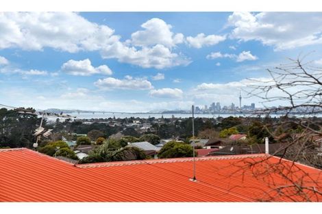 Photo of property in 16 Ebony Place, Massey, Auckland, 0614