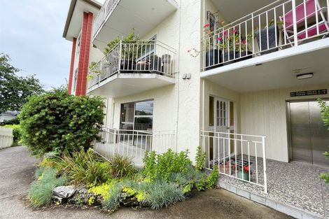 Photo of property in 10u1 Hunter Street, Hamilton Lake, Hamilton, 3204