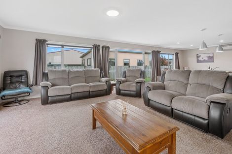 Photo of property in 7 Hazlett Road, Mosgiel, 9092