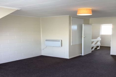 Photo of property in 2/86 Picton Avenue, Riccarton, Christchurch, 8011