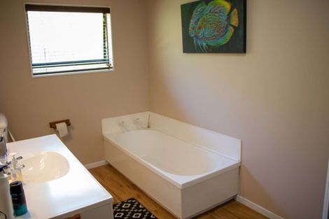 Photo of property in 737 Tauranga Direct Road, Hamurana, Rotorua, 3096