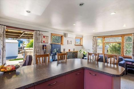 Photo of property in 44 Mckenzie Street, Levin, 5510