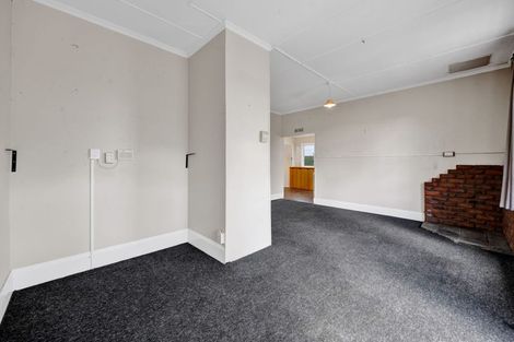 Photo of property in 604 Haowhenua Place, Hawera, 4674