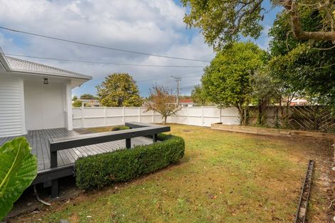 Photo of property in 8 Fenwick Crescent, Hillcrest, Hamilton, 3216