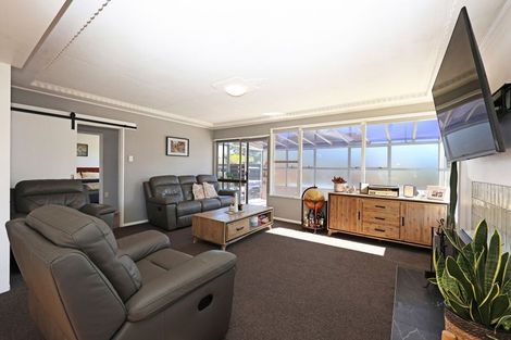 Photo of property in 42 Arun Street, South Hill, Oamaru, 9400