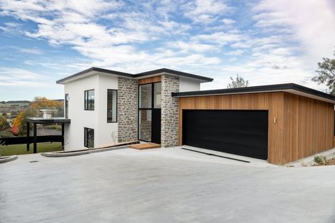 Photo of property in 3 Seymour Street, Gore, 9710