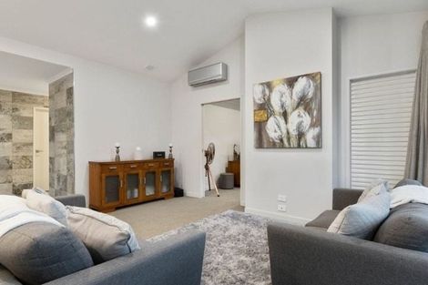Photo of property in 278 Lakes Boulevard, Pyes Pa, Tauranga, 3112