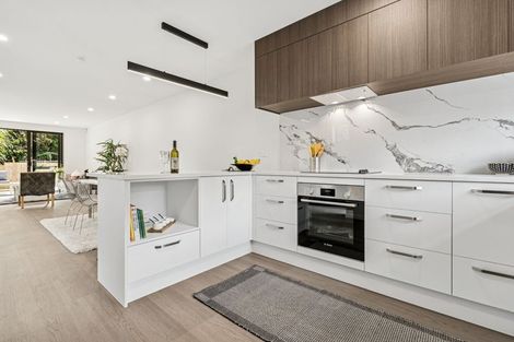 Photo of property in 1/14 Freyberg Place, Howick, Auckland, 2014