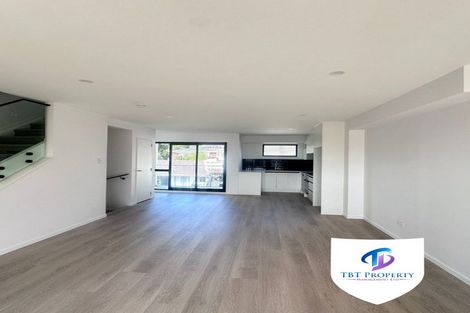 Photo of property in 4/53 Drake Street, Howick, Auckland, 2014