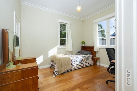 Photo of property in 16 Karaka Street, Helensville, 0800