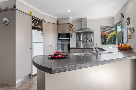 Photo of property in 4 Landward Close, Ohope, 3121