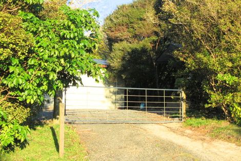 Photo of property in 88 Ridge Road, Mahurangi East, Warkworth, 0982