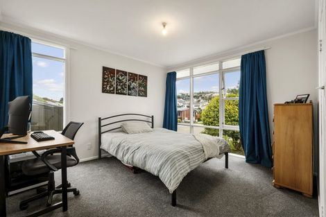 Photo of property in 34 Silverbirch Grove, Churton Park, Wellington, 6037