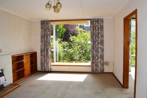 Photo of property in 12 Ure Street, South Hill, Oamaru, 9400