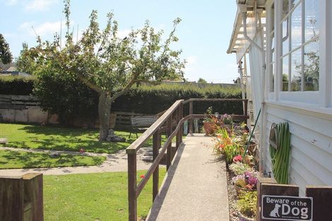 Photo of property in 4 Robertson Street, Oamaru North, Oamaru, 9400