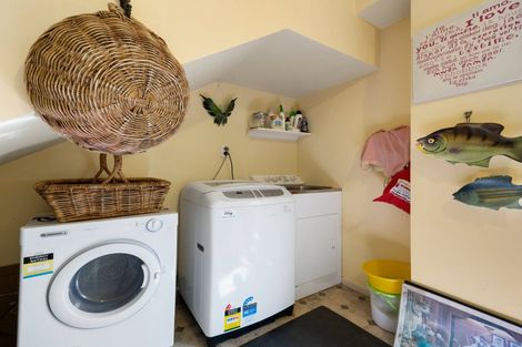Photo of property in 22c Hunter Street, Hamilton Lake, Hamilton, 3204
