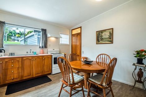 Photo of property in 15 Bonita Avenue, Stanmore Bay, Whangaparaoa, 0932