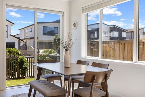 Photo of property in 11 Toanui Road, Hobsonville, Auckland, 0616