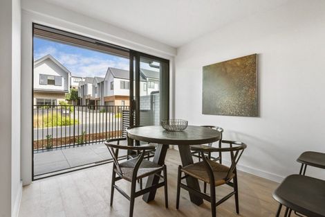 Photo of property in 5b Windlass Street, Long Bay, Auckland, 0630