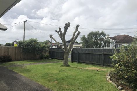 Photo of property in 1 Trafalgar Street, Levin, 5510