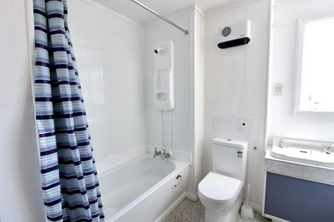 Photo of property in Armstrong Court, 12/10u Angus Avenue, Berhampore, Wellington, 6023