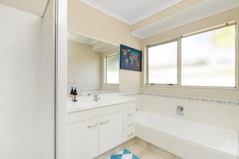 Photo of property in 49 Santa Barbara Drive, Papamoa Beach, Papamoa, 3118