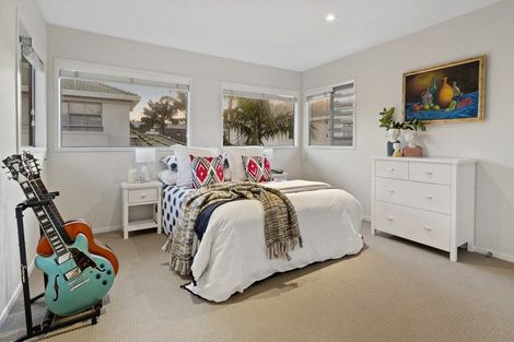 Photo of property in 2/19a Sanders Avenue, Takapuna, Auckland, 0622