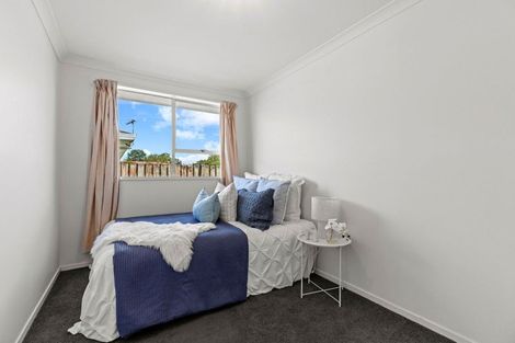 Photo of property in 1/123a Queenspark Drive, Parklands, Christchurch, 8083