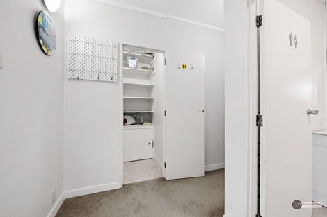 Photo of property in Hobson Court Flats, 58/70u Hobson Street, Thorndon, Wellington, 6011