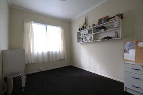 Photo of property in 380 West Coast Road, Glen Eden, Auckland, 0602