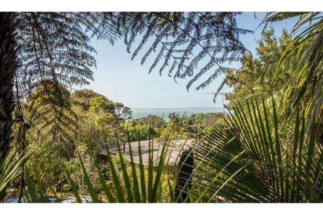 Photo of property in 3 Huia Road, Titirangi, Auckland, 0604