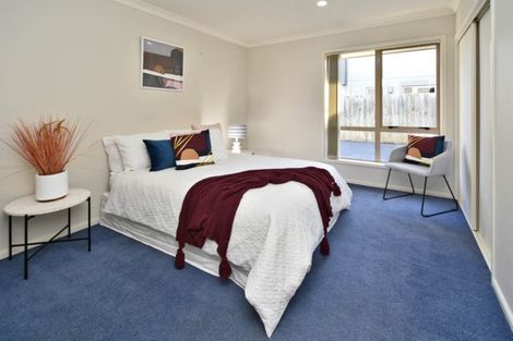 Photo of property in 29 Linkwater Way, Parklands, Christchurch, 8083