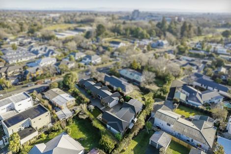Photo of property in 30 Clyde Road, Upper Riccarton, Christchurch, 8041