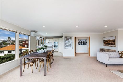Photo of property in 45c Hyde Road, Rothesay Bay, Auckland, 0630