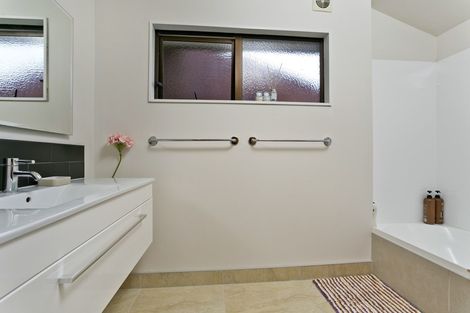 Photo of property in 201 Glamorgan Drive, Torbay, Auckland, 0630