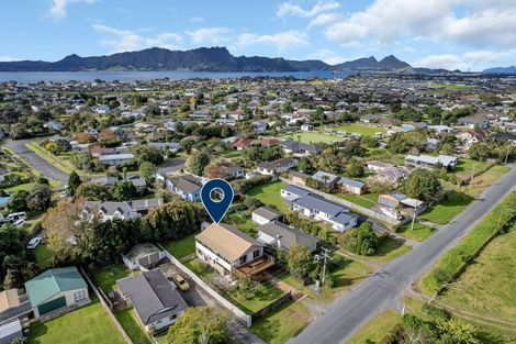 Photo of property in 15 Pyle Road West, One Tree Point, 0118